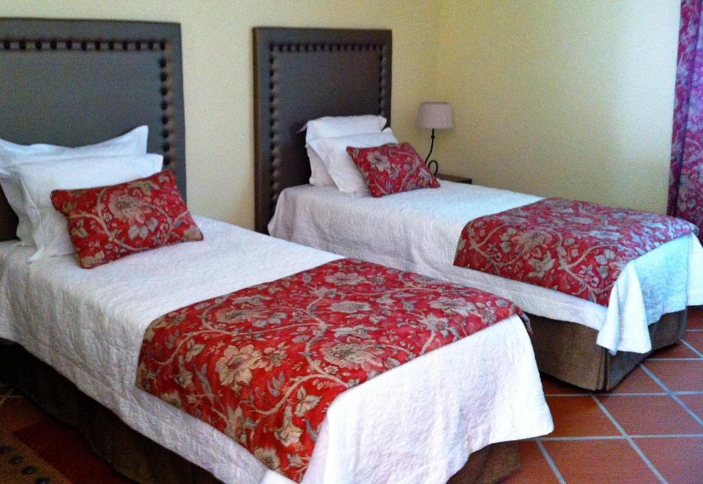 ホテル Casa Do Largo - Golega - Turismo De Habitacao 部屋 写真
